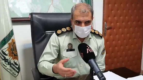 فیلم دسیسه پلید دستفروش های مترویی برای کلاهبرداری / 2 دستگاه پوز برای پول بادآورده