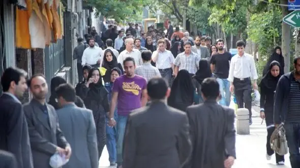 3 مشکل ترکیبی خانوارهای ایرانی / 60 درصد مردم نارضایتی دارند، اما الزاما به خیابان نمی آیند