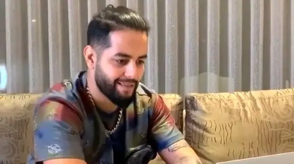 هم دستان میلاد حاتمی از ترس دستگیری خود را باختند / فیلم گریه های آنها