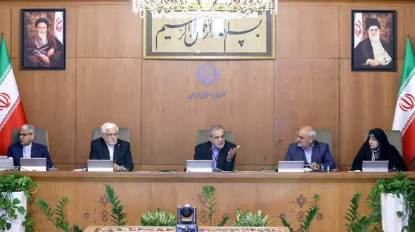 ارائه گزارش مالی دولت توسط رئیس خزانه‌داری