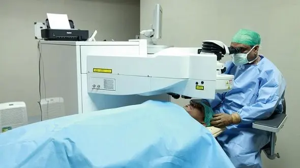 خطرات جراحی لیزیک چشم را بیشتر بشناسید