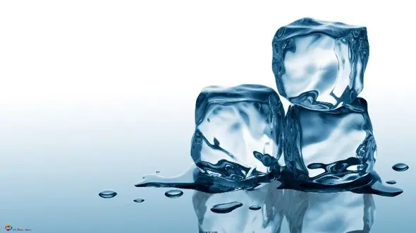 با یخ ماسک زیبایی بسازید