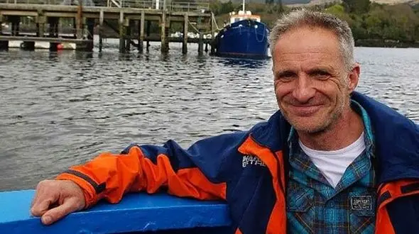 عفو شهروند ایرلندی - فرانسوی توسط ایران / در ناآرامی های مشهد دستگیر شده بود