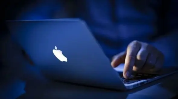 یک نوجوان 16 ساله  اپل را هک کرد!