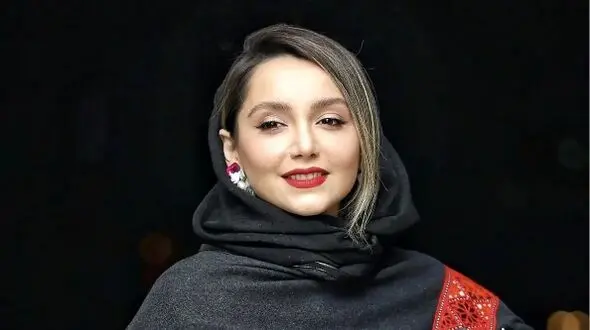 تصویر بسیار جالب از اولین روز مدرسه نازنین بیاتی/ الهی آخه چقد بچگیاش بانمک بود