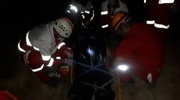 جسد مردی در کوه های دیلم پیدا شد + عکس  