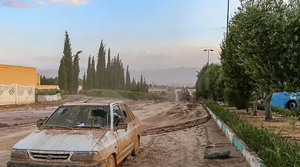 بلعیده شدن 22 خانه در سیل آذربایجان غربی