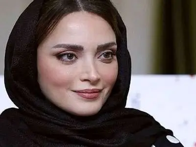 قاب تماشایی بهنوش طباطبایی سه شب مانده به چله / استایل یلدایی بازیگر سووشون پربازدید شد