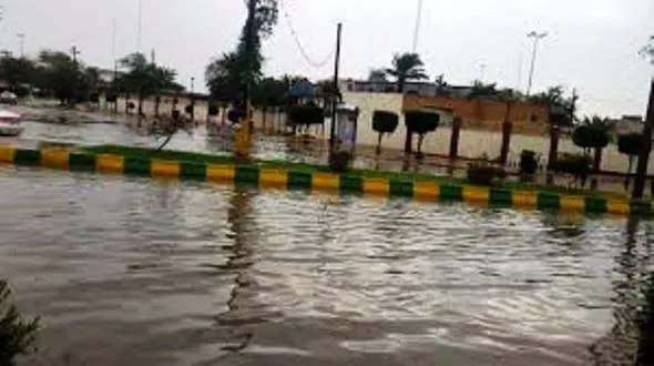 فیلمی که دل ایرانی ها را تکان داد / گریه های زن ماهشهری در خانه سیل زده !