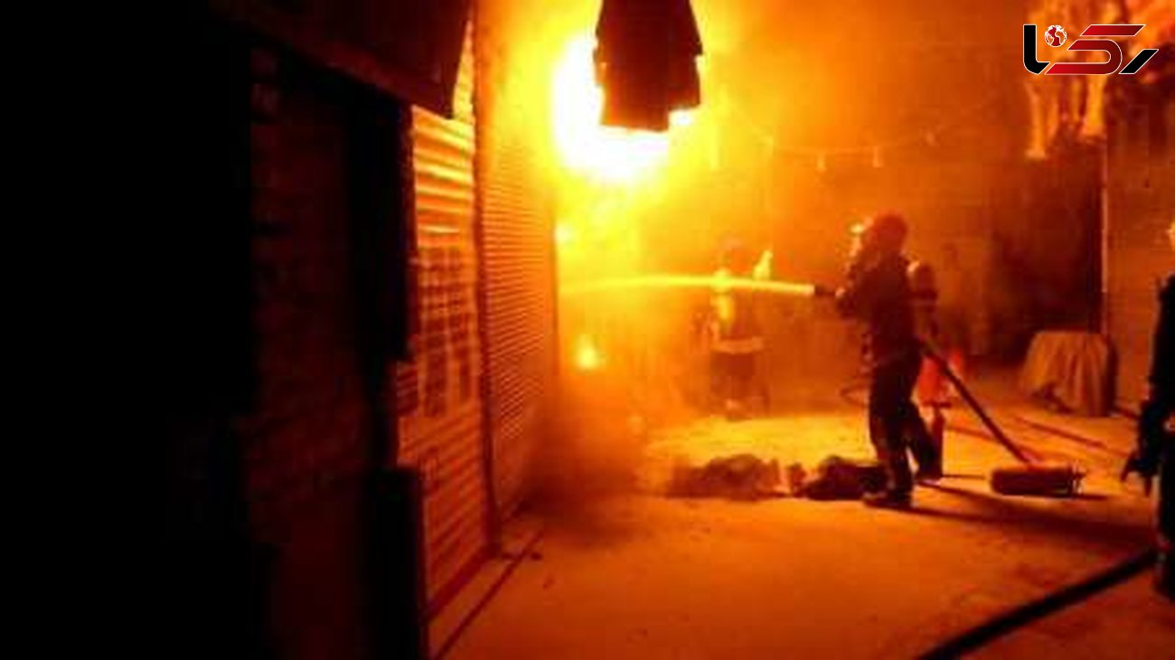 مهار شعله های آتش در مغازه ابزار فروشی در ورامین