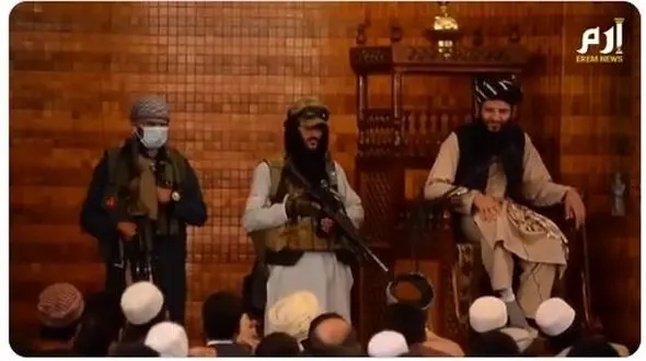 تصویر اولین نماز جمعه طالبان پس از رسیدن به قدرت در افغانستان