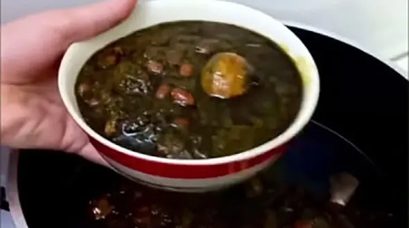 خوشمزه ترین قورمه سبزی عمرت رو بپز + فیلم