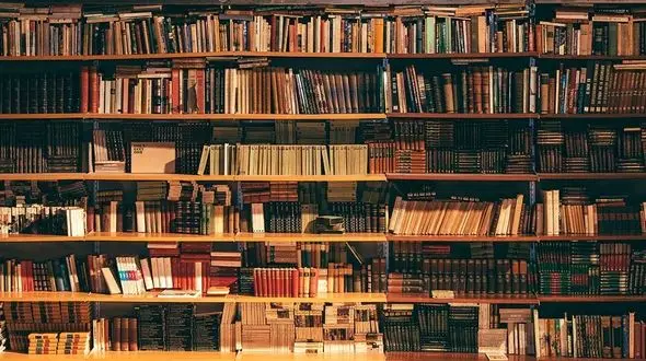 عکس قدیمی از عکاسخانه مبارکه در دارالفنون