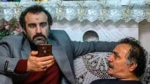 فیلم/ یادی کنیم از خنده دارترین سکانس سریال پایتخت که نظیرش هرگز ساخته نشد/ آخه مجلس ختنه سورون و آمریکا آمریکا..