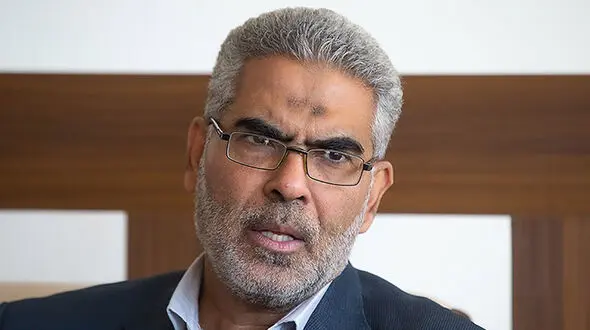 رقم‌سازی ۲۱ میلیارد دلاری برای یارانۀ بنزین بدون مبنا و بی‌ارتباط با بودجه است