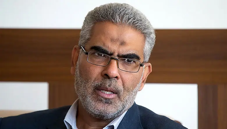 رقم‌سازی ۲۱ میلیارد دلاری برای یارانۀ بنزین بدون مبنا و بی‌ارتباط با بودجه است