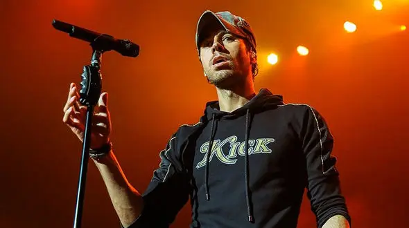 درخواست برای لغو کنسرت خواننده مشهور در عربستان