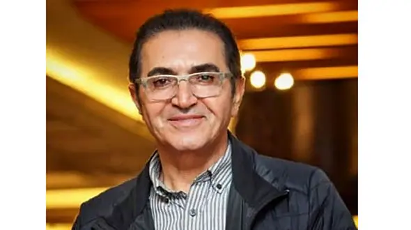 آواز باشگوه آهای خوشگل عاشق با صدای فریدون آسرایی + متن آهنگ