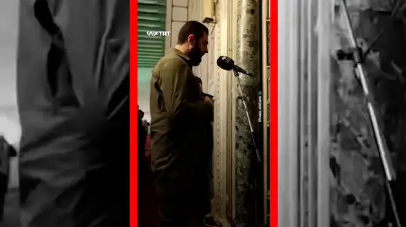 فیلم اقامه نماز صبح توسط ابومحمد الجولانی