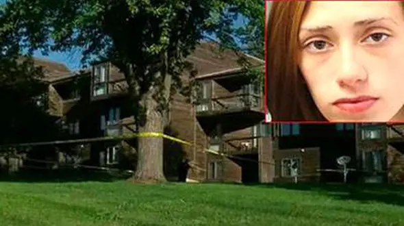 زایمان پنهانی دختر 16 ساله امریکایی در حمام + عکس