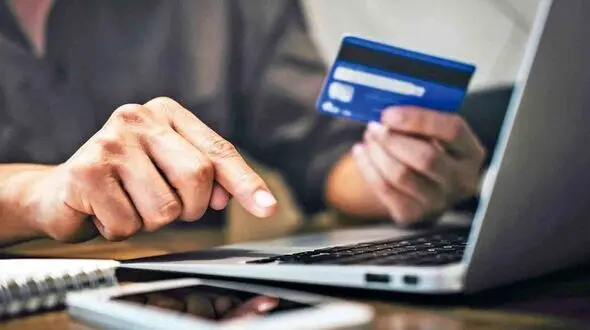 خریدار زیورآلات با پول سرقتی پُز می داد! / در آزادشهر رخ داد
