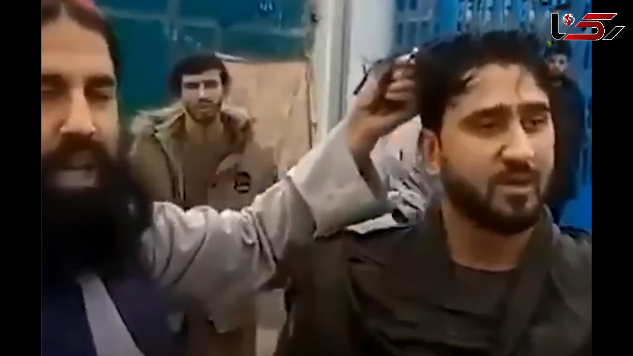 فیلم شکنجه طالبان به خاطر مدل موی مرد جوان ! / توبه طالبان توبه گرگ است !