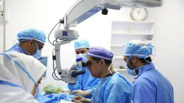 میرحسین موسوی و زهرا رهنورد تحت عمل جراحی قرار گرفتند