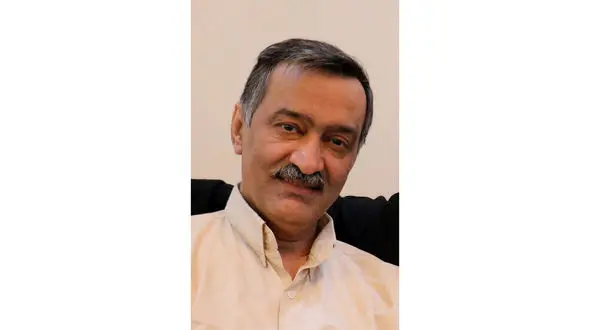 درد ناشی از نرمی غضروف کشکک زانو چه مشخصاتی دارد؟