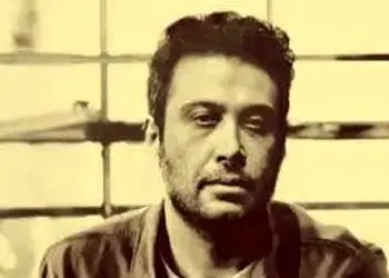 دانلود آهنگ با تو باشم غم چیه محسن چاوشی  /  دوست دارم نگات کنم تا که بی حال بشم تو ازم دل ببری منم اغفال بشم + متن کامل