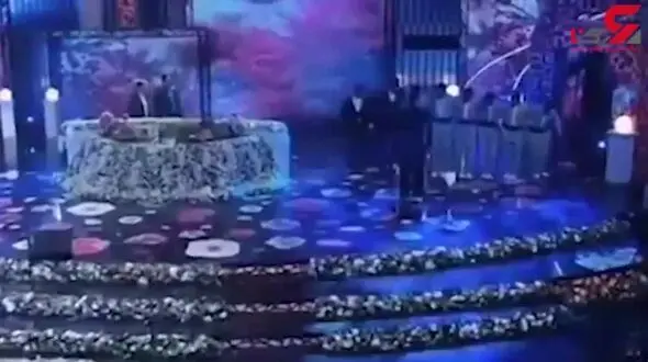 حرکت جالب  امین حیایی و احسان علیخانی در برنامه تلویزیونی+فیلم 