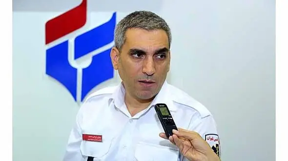 نجات3 فرد گرفتار شده در زیر برف در رشت