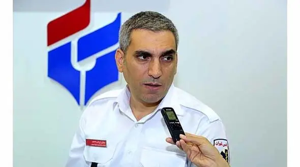 نجات3 فرد گرفتار شده در زیر برف در رشت