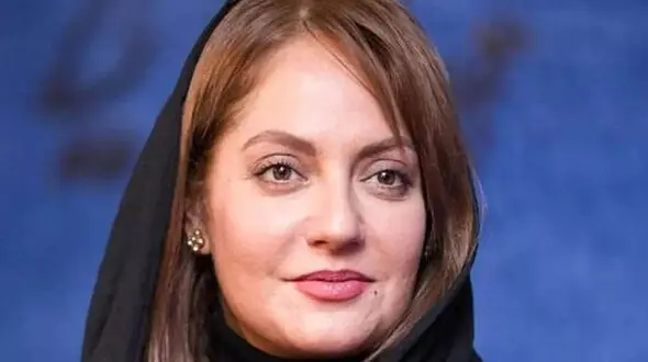 اولین عکس از مادر جذاب پوش مهناز افشار ! + عکس منشوری خانم بازیگر کنار هلی کوپتر !