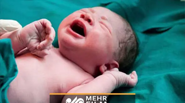 نوزاد عجول اسدآبادی در آمبولانس به دنیا آمد