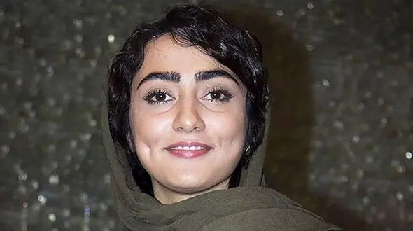 همسر واقعی فیروزه سریال گیل دخت / کسی فکرش را هم نمی کرد این جوان زیبا رو همسر فیروزه گیلدخت باشد