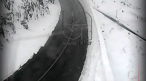 وقوع بهمن در جاده چالوس