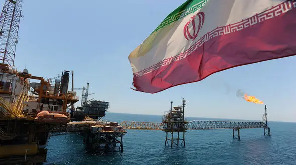 بزرگترین تولیدکنندگان نفت جهان در سالی که گذشت / آمریکا اول، عربستان دوم و ایران هشتم شد! + اینفوگرافیک و جدول