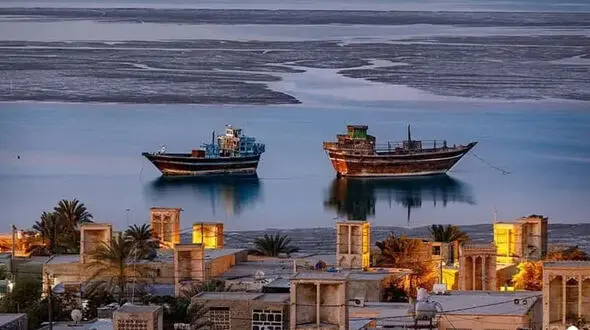 بندر لافت؛ تلاقی فرهنگ، طبیعت و تاریخ در قشم + فیلم