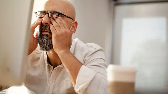 دلایل احساس خستگی مداوم را بشناسید!