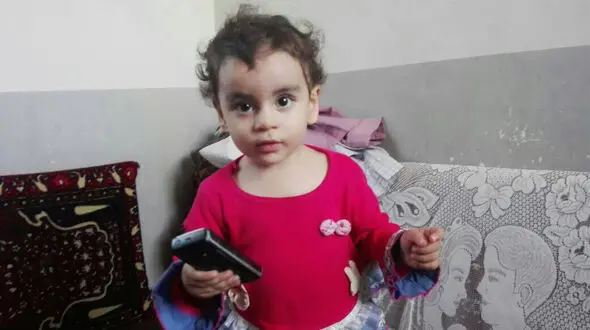 مادر سنگدل فسایی سر کودک دوساله خود را برید و خودکشی کرد! +عکس
