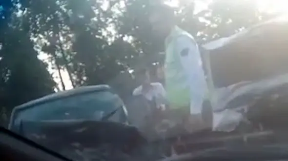 فیلم تصادف وحشتناک در جاده کلیدبر به صومعه سرا