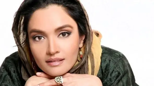 فیلم / میترا حجار: اکثر بازیگرایی که باهاشون کار کردم فوت شدن/ مهران مدیری: من خوشحالم که تا حالا با هم کار نکردیم !