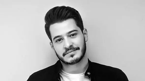 خنده دارترین اجرای استندآپ تبریزی "عصر جدید" درباره عادت های مشترک مردم / علی فریادی اینجا ترکوند؛ هیچ وقت قدیمی نمیشه+ ویدئو