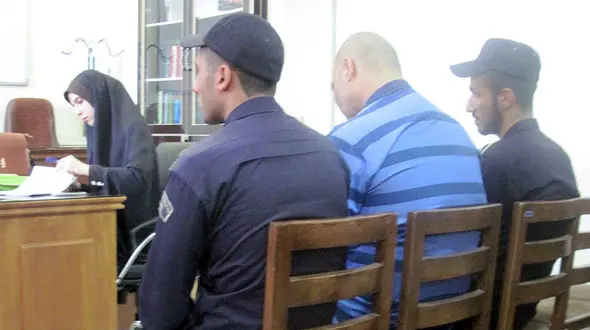 احمد را به خاطر آزار خواهرم که شوهر داشت به بیابان کشاندم و ...