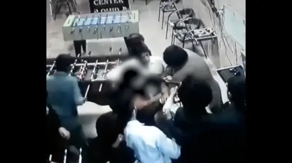 فیلم / درگیری وحشتناک در یک گیم نت در زاهدان + عکس