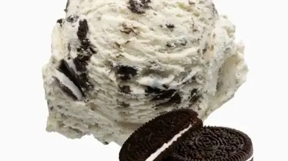 چگونه بستنی اورئو خوشمزه در منزل درست کنیم؟