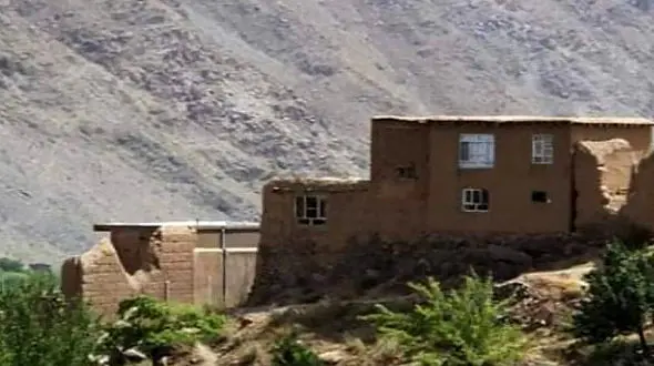 زنده زنده دفن شدن یک خانواده زیر آوار خانه شان / در بدخشان رخ داد