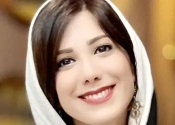 فیلم/ شعرخوانی دلنشین و احساسی باران نیکراه از فهیم عطار/ من غلامِ خوشی‌های کوچک و کوتاه هستم ...