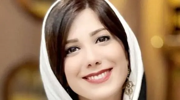 فیلم/ شعرخوانی دلنشین و احساسی باران نیکراه از فهیم عطار/ من غلامِ خوشی‌های کوچک و کوتاه هستم 