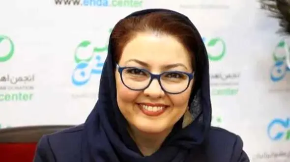 نمایی زیبا از دکوراسیون خانه آناهیتا همتی بازیگر طنز در اکباتان / ساده و شیک مثل خود خانم بازیگر!